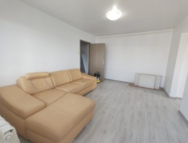 Viva Imobiliare - Mutare imediata! Apartament 2 cam., SD, Cantemir/Podu Ros, renovat